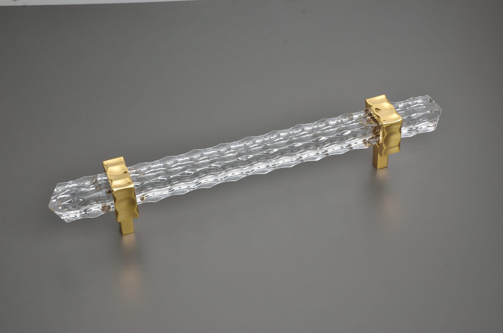 Faceted Crystal Bar Handle